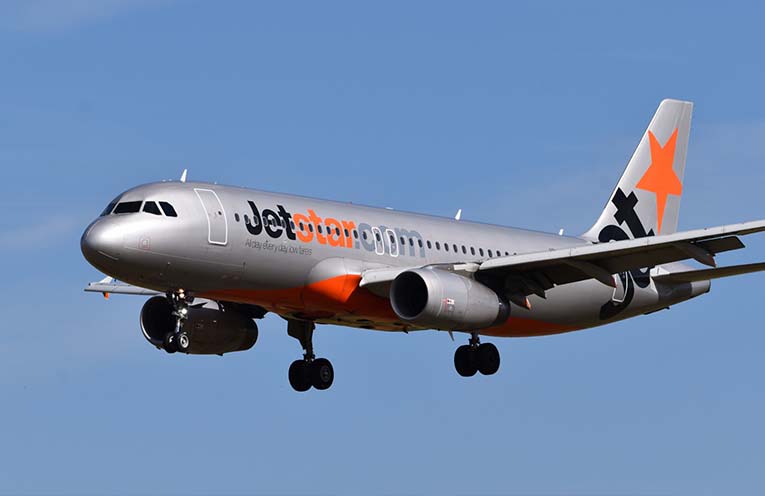 Seasonal flights to Tasmania launched from Newcastle