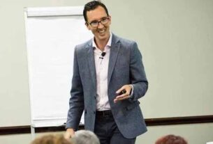 Longevity expert to discuss how purpose, movement and connection are the ‘superfoods’ of healthy ageing