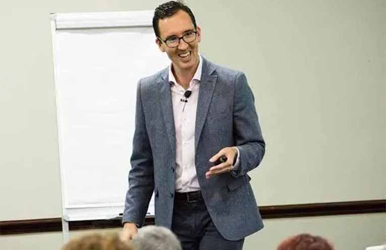 Longevity expert to discuss how purpose, movement and connection are the ‘superfoods’ of healthy ageing