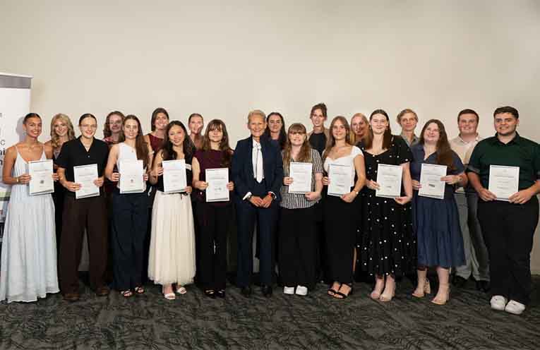 Students recognised through Mayoral Academic Scholarships