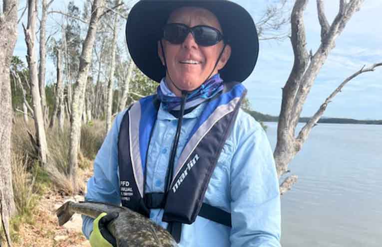 Stinker’s Fishin’: Kayaker heads north