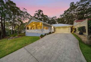 131 Cove Boulevard, North Arm Cove is on the market with Tilligerry Real Estate