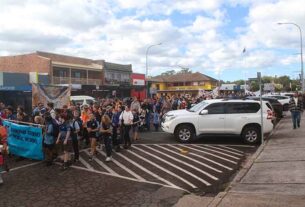50 Years of Deadly – NAIDOC March through Raymond Terrace streets