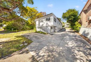 PROPERTY: 29 Donald Street Nelson Bay