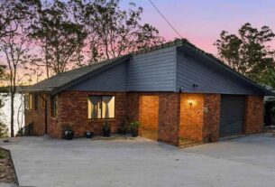 PROPERTY: Absolute Waterfront Living at its Finest