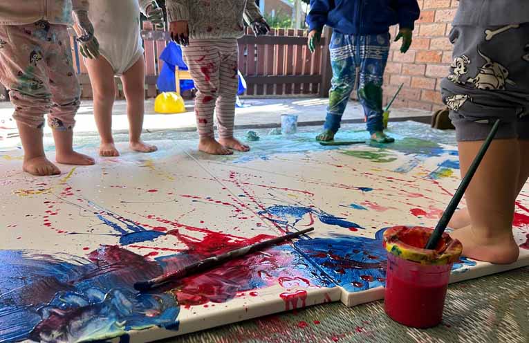 Families follow a colourful Art Trail at Salamander Early Education