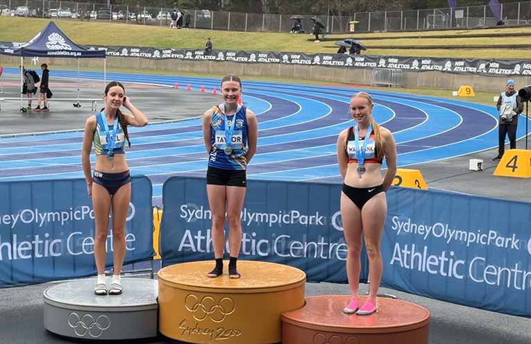 NSW All Schools gold medal for Tomaree High hurdler Anna Taylor